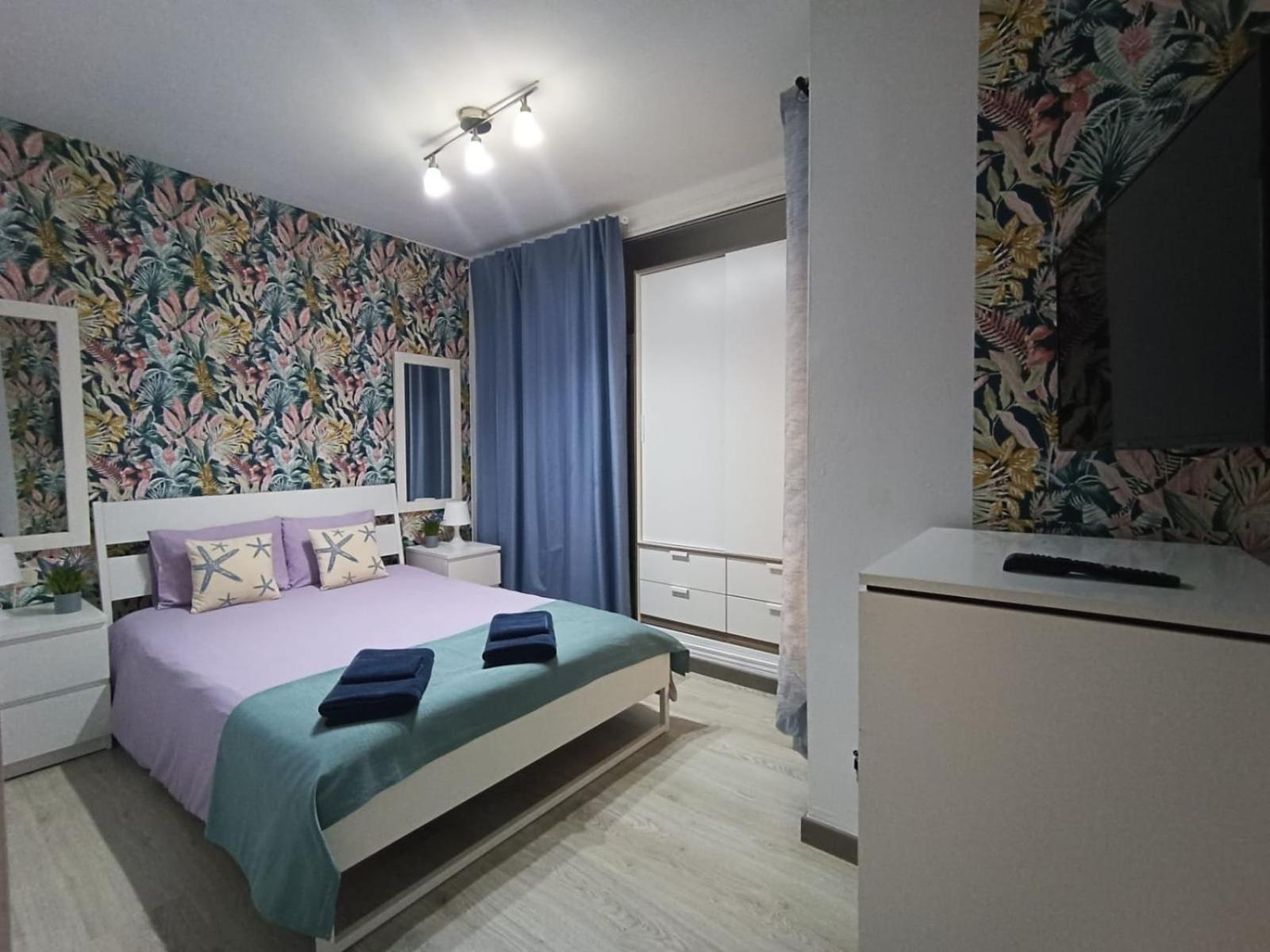 Apartamento Soleado Los Abrigos Luaran gambar