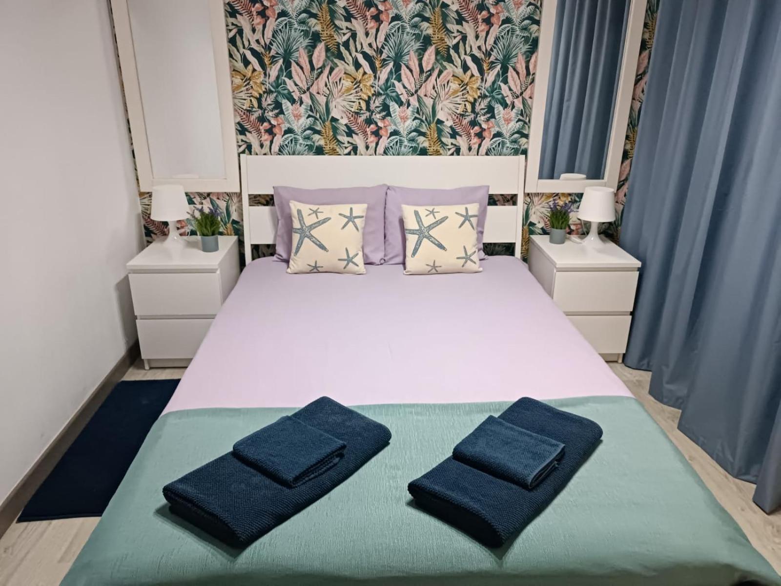 Apartamento Soleado Los Abrigos Luaran gambar